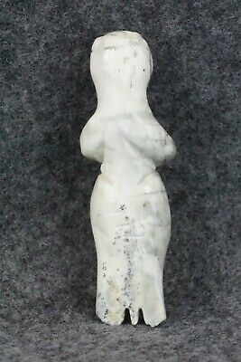 Otter Zuni Fetish Carving - Jonas Hustito