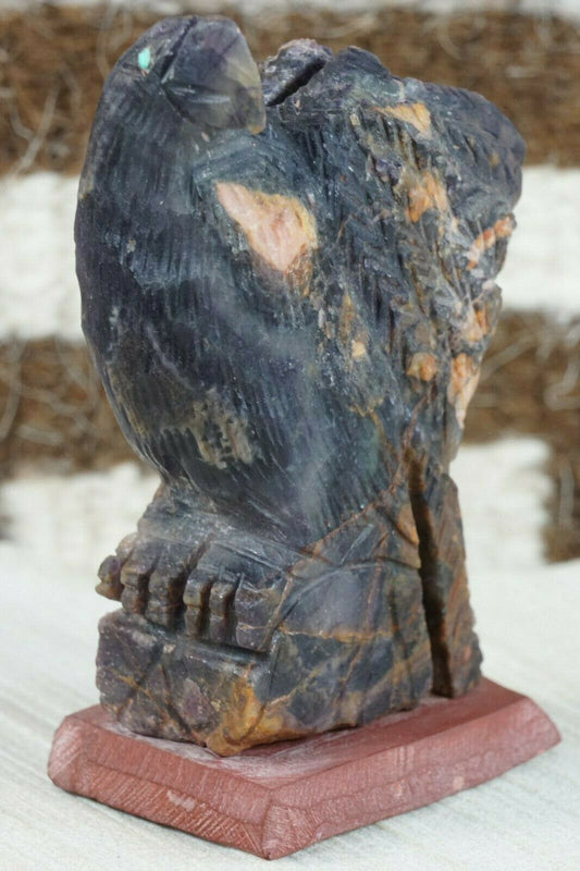 Eagle Zuni Fetish Carving - Jon Quam - High Lonesome Trading