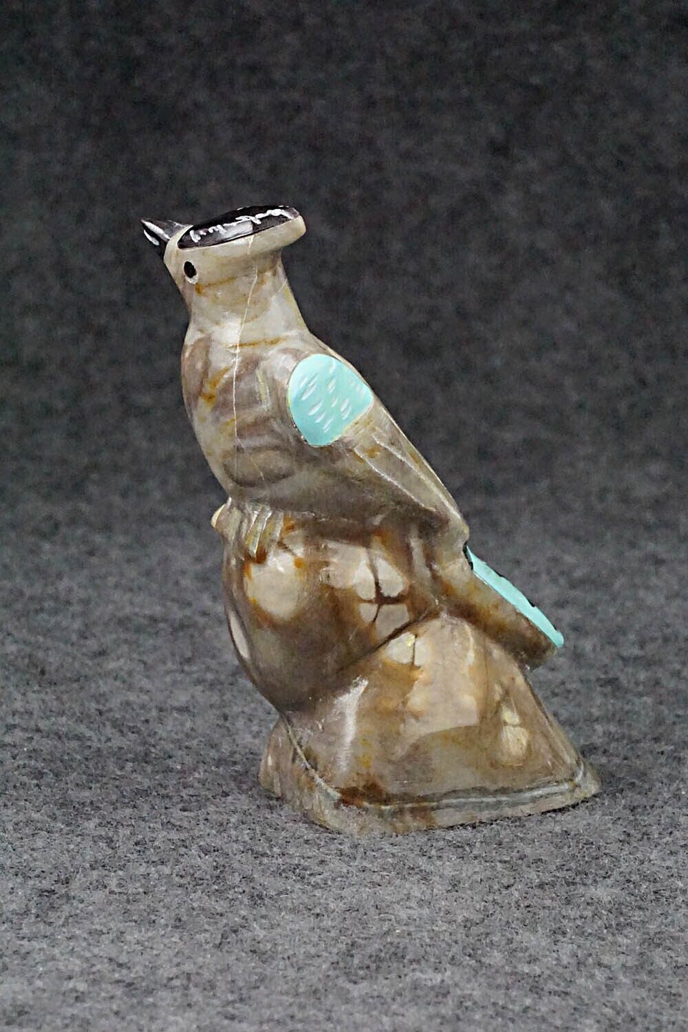 Bird Zuni Fetish Carving - Freddie Leekya