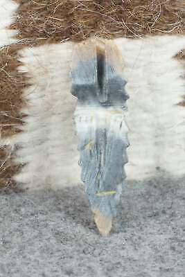 Porcupine Zuni Fetish Carving - Todd Lowsayatee