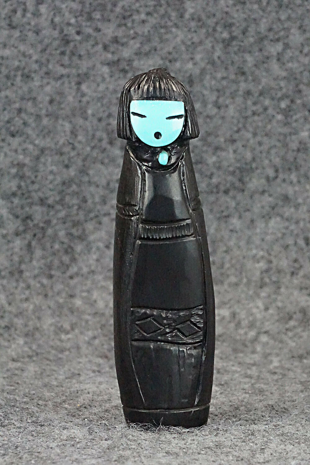 Corn Maiden Zuni Fetish Carving - Sandra Quandelacy