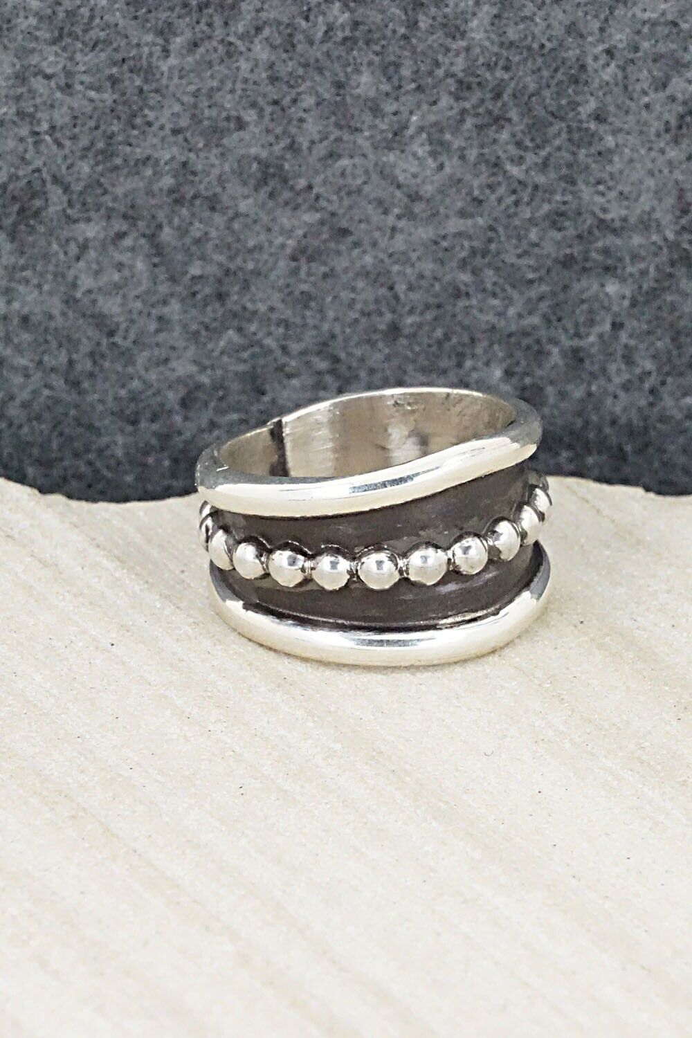 Sterling Silver Ring - Tom Hawk - Size 9.5