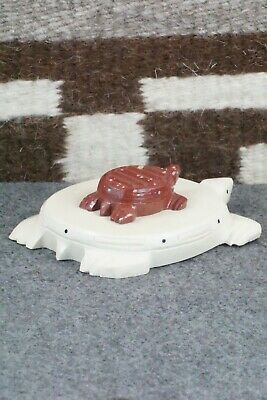Turtle Zuni Fetish Carving - Jesus Espino