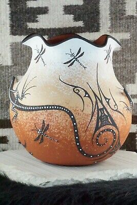 Zuni Pottery - Lorenda Cellicion