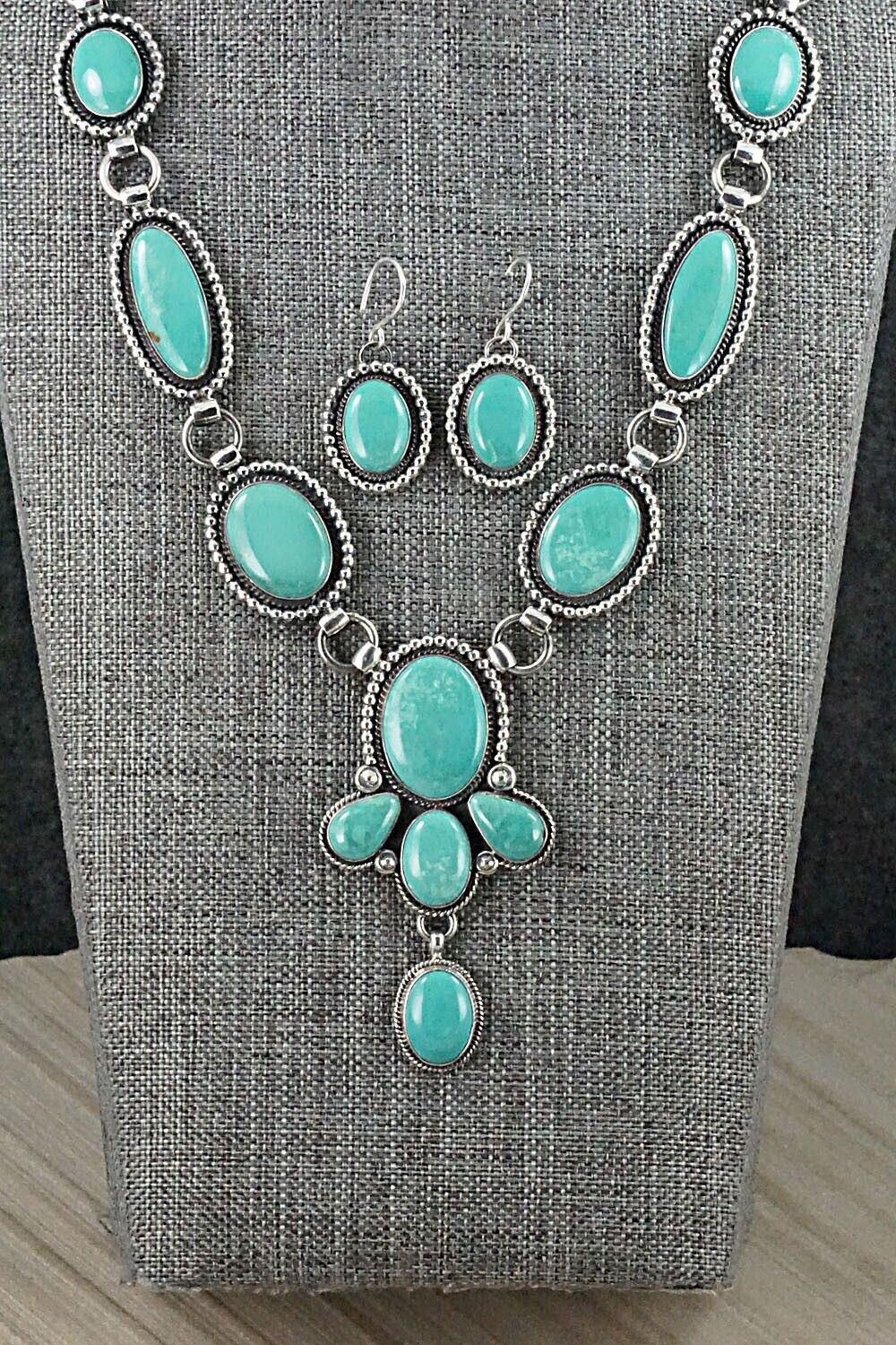 Cripple Creek Turquoise Necklace & Earrings Set – Keshi The Zuni Connection