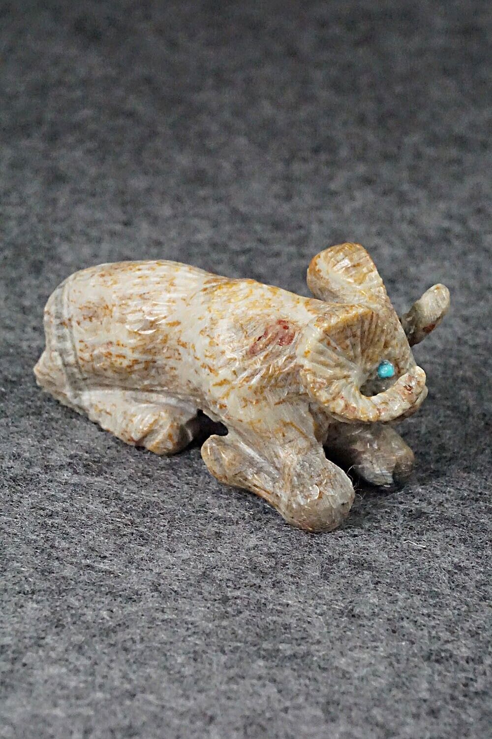 Ram Zuni Fetish Carving - Wilfred Cheama