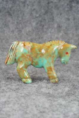 Horse Zuni Fetish Carving - Andres Quandelacy