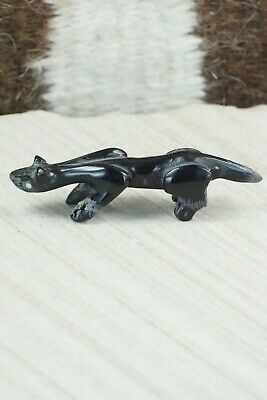 Mountain Lion Zuni Fetish Carving - Russell Shack