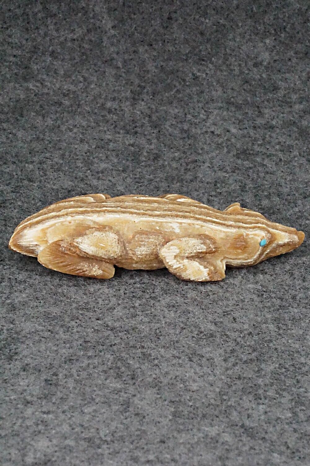 Badger Zuni Fetish Carving - Calvin Weeka