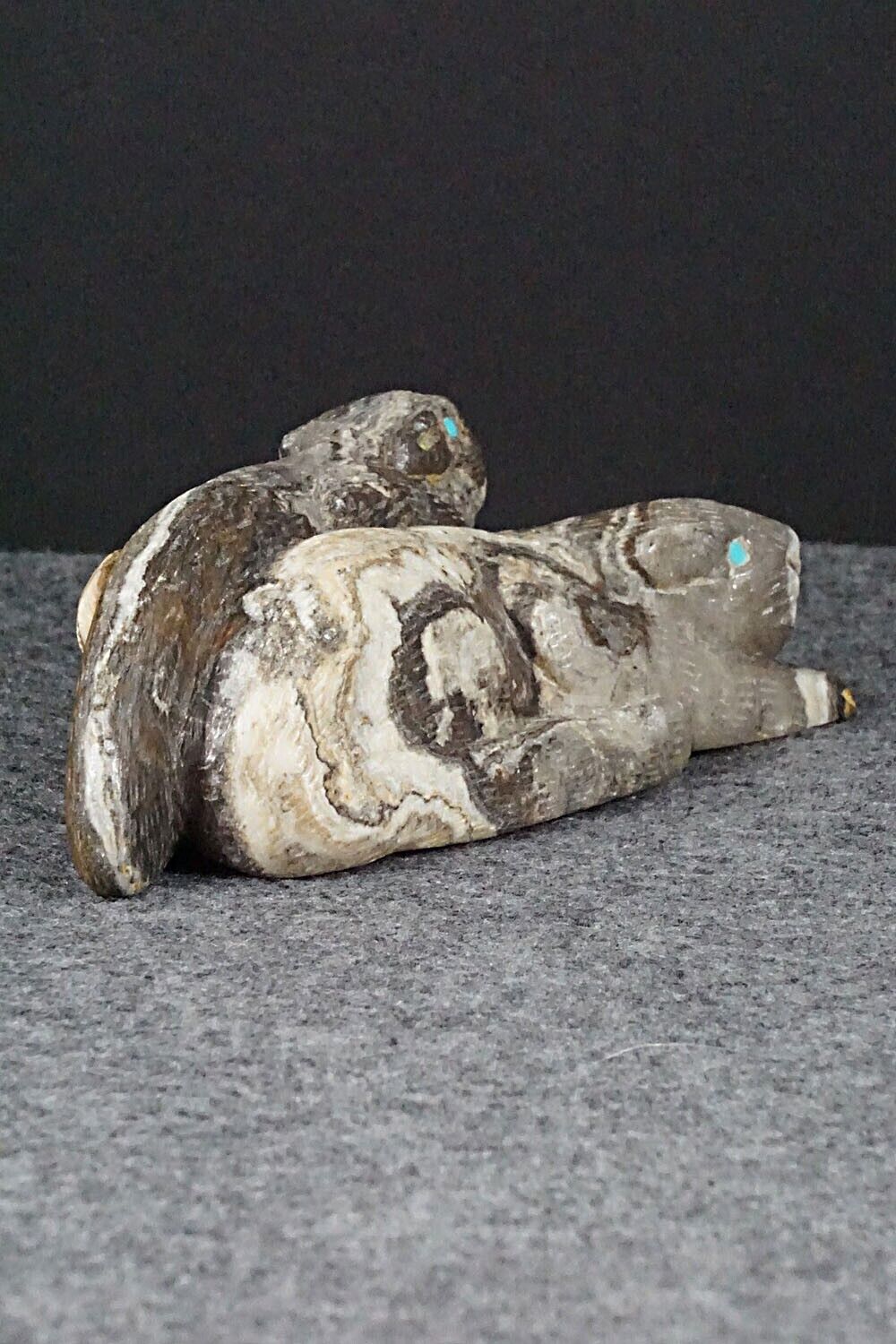 Mountain Lion Zuni Fetish Carving - Lance Cheama