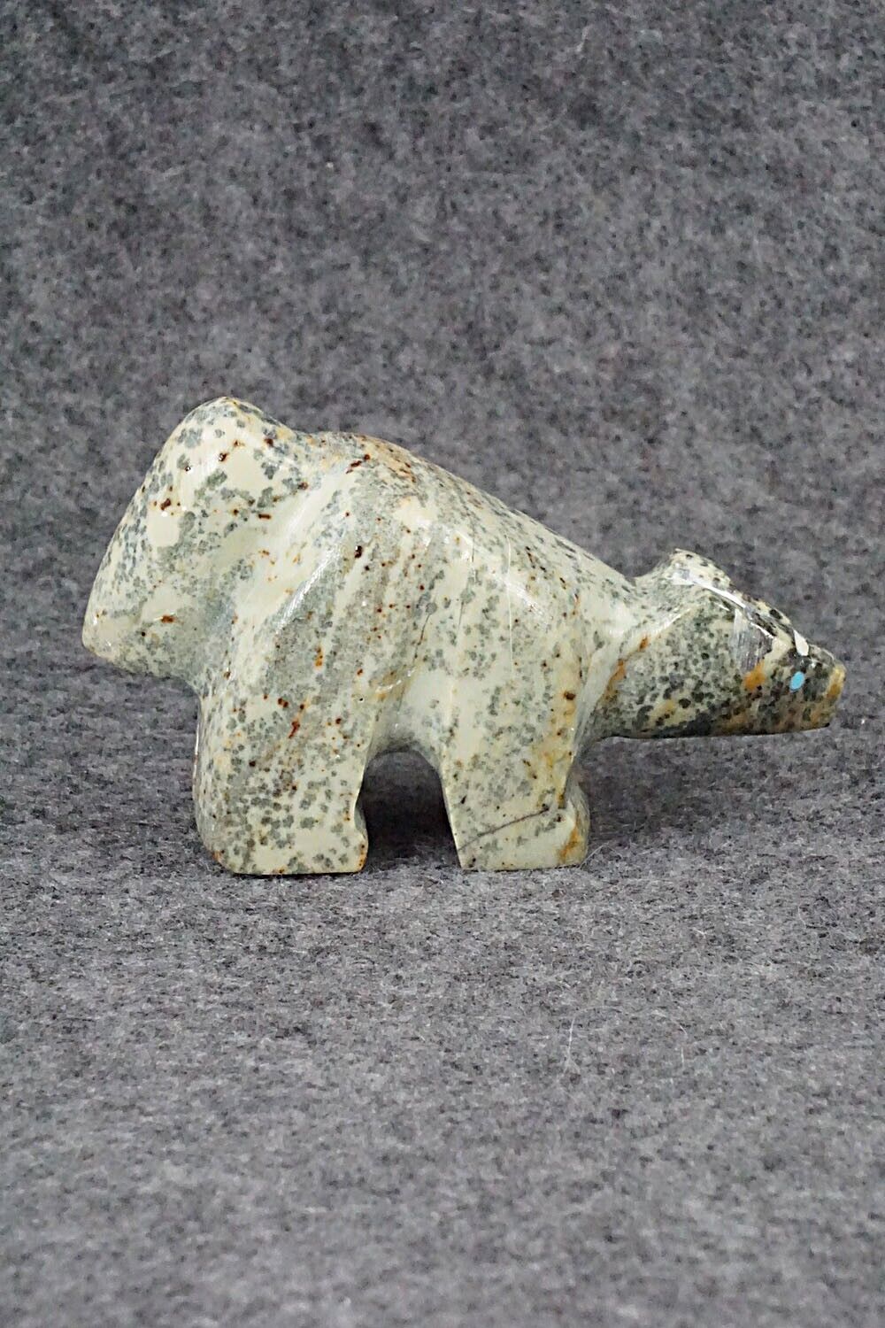 Wolf Zuni Fetish Carving - Cameron Nastacio