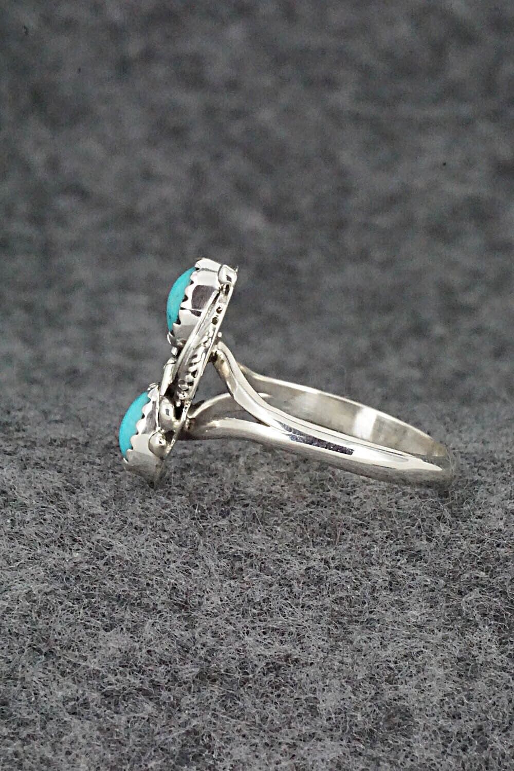 Turquoise & Sterling Silver Ring - William Begay - Size 7.25