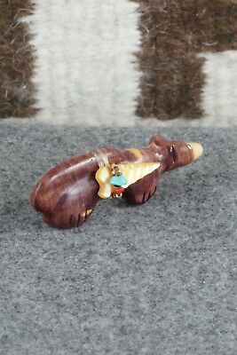 Mountain Lion Zuni Fetish Carving - Peter Gasper