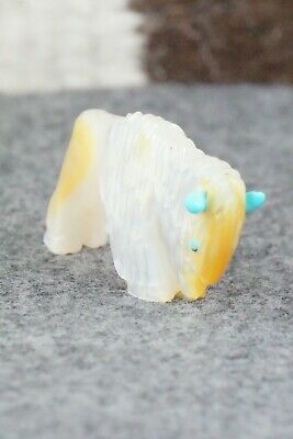 Buffalo Zuni Fetish Carving - Andres Quandelacy