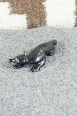 Wolf Zuni Fetish Carving - Wilfred Cheama