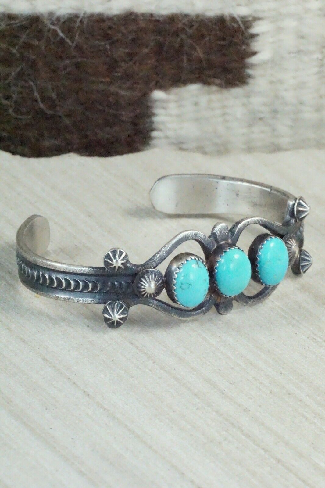 Turquoise and Sterling Silver Bracelet - Eva & Linberg Billah