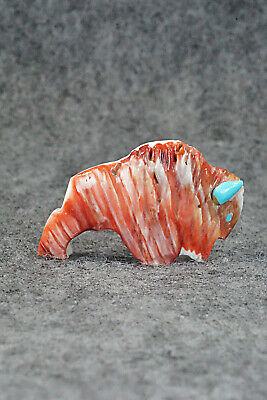 Buffalo Zuni Fetish Carving - Kevin Quam