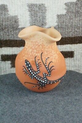 Zuni Pottery - Lorenda Cellicion