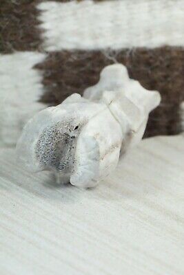 Bear Zuni Fetish Carving - Allison White