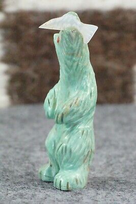 Bear Zuni Fetish Carving - Andres Quandelacy