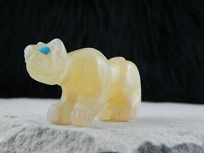Bear Zuni Fetish Carving - Jon Quam - High Lonesome Trading