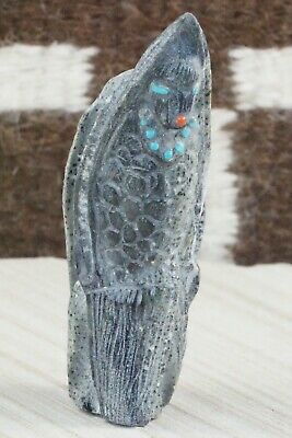 Corn Maiden Zuni Fetish Carving - Derrick Kaamasee