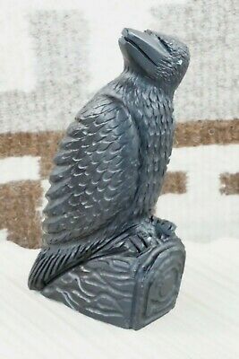 Crow Zuni Fetish Carving - Tony Mackel