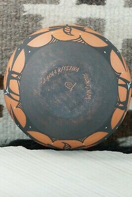 Zuni Pottery - Darla Westika