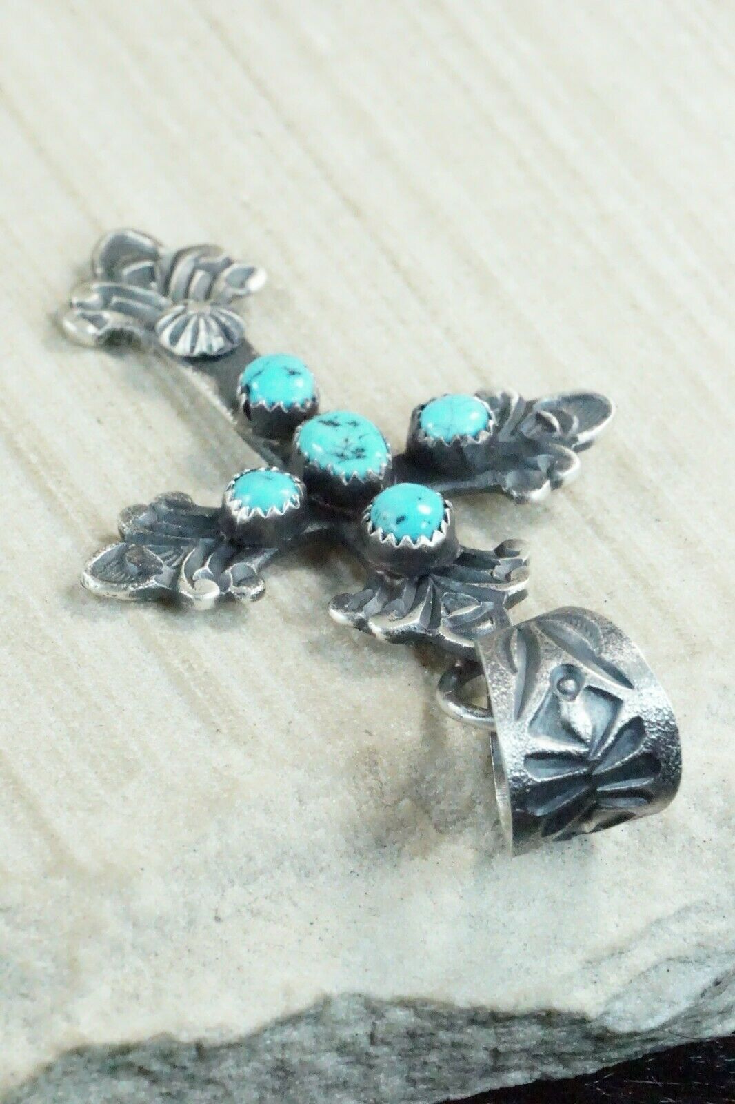 Turquoise and Sterling Silver Pendant - Eva & Linberg Billah