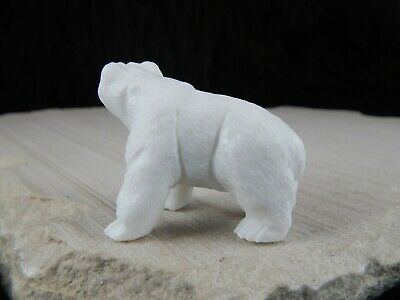 Bear Zuni Fetish Carving - Herbert Him - High Lonesome Trading