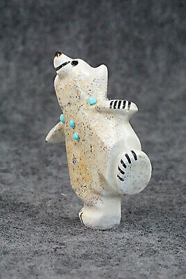 Bear Zuni Fetish Carving - Claudia Peina