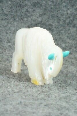 Buffalo Zuni Fetish Carving - Andres Quandelacy
