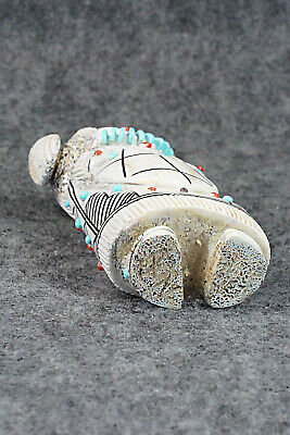 Corn Maiden Zuni Fetish Carving - Claudia Peina