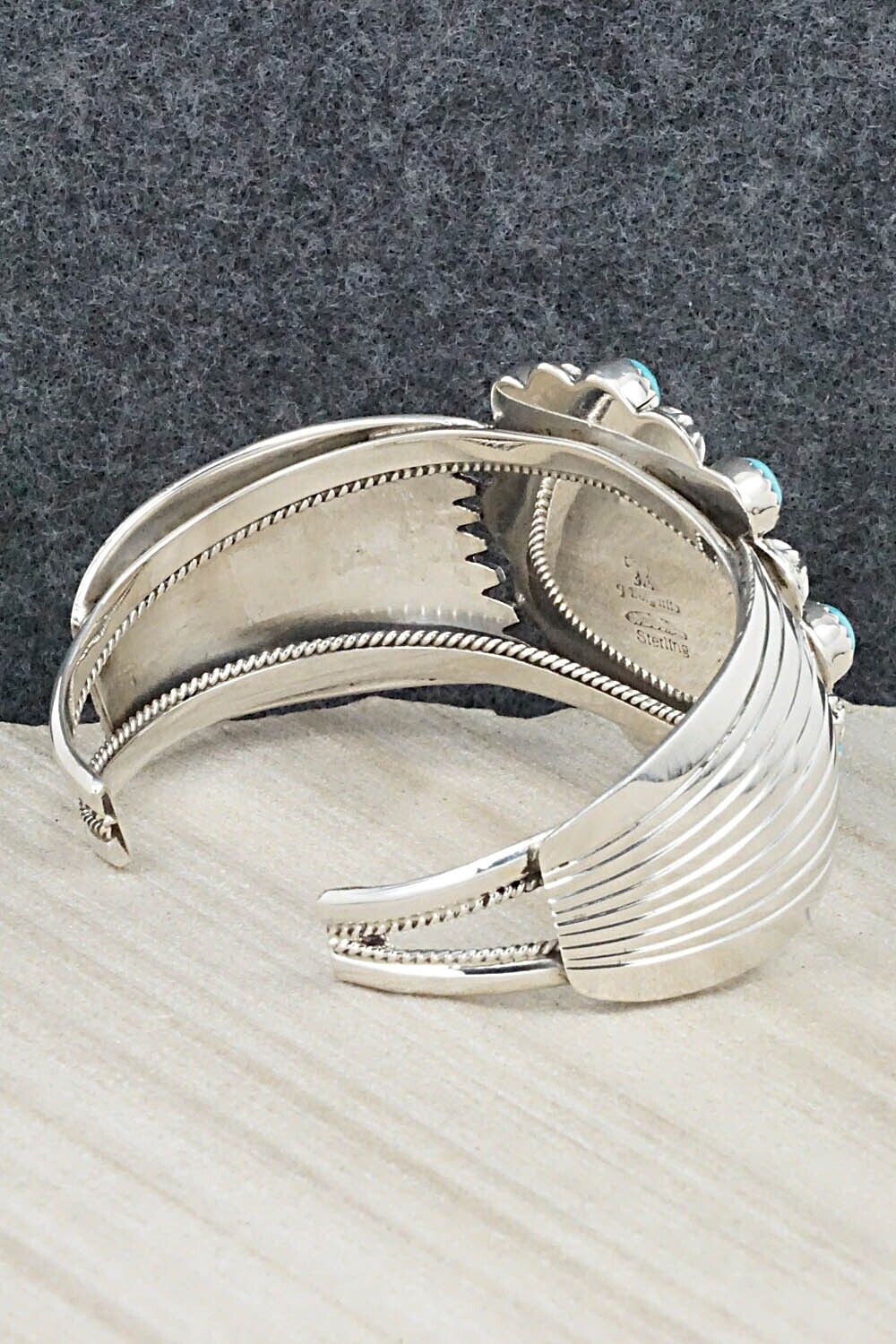 Turquoise & Sterling Silver Bracelet - Jeremy Delgarito