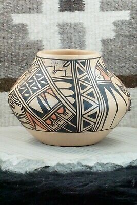 Hopi Pottery - Alta Yesslith