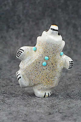 Bear Zuni Fetish Carving - Claudia Peina