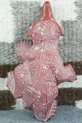 Badger Zuni Fetish Carving - Albert Eustace