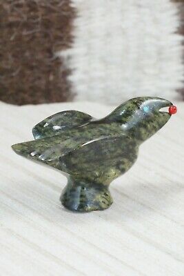 Bird Zuni Fetish Carving - Calvert Bowannie