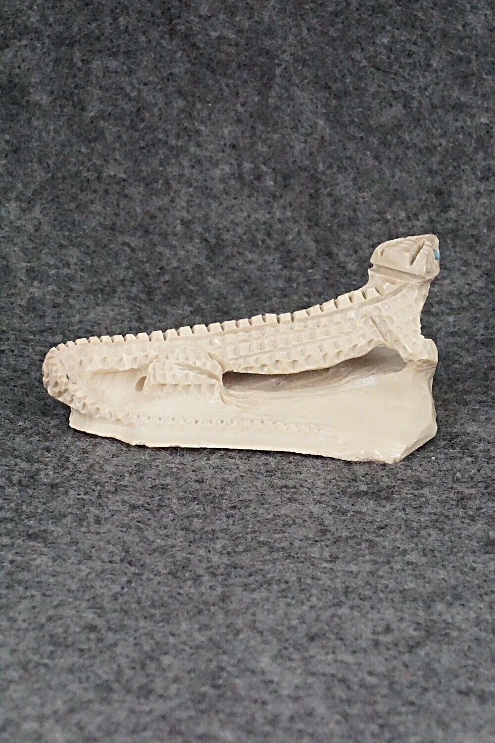 Lizard Zuni Fetish Carving - Jensen Charlie
