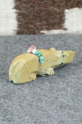 Bear Zuni Fetish Carving - Saville Hattie