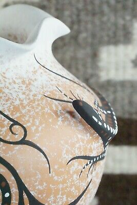 Zuni Pottery - Deldrick Cellicion