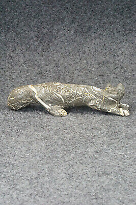 Wolf Zuni Fetish Carving - Wilfred Cheama