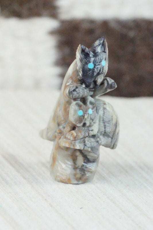 Bobcat Zuni Fetish Carving - Colin Weeka