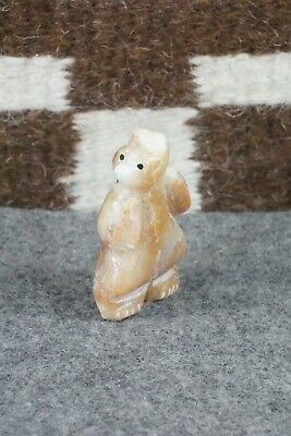 Bear Zuni Fetish Carving - Ariane Quam