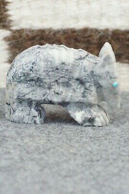 Armadillo Zuni Fetish Carving - Derrick Kaamasee