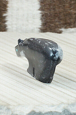 Bear Zuni Fetish Carving - Ronnie Lunasee