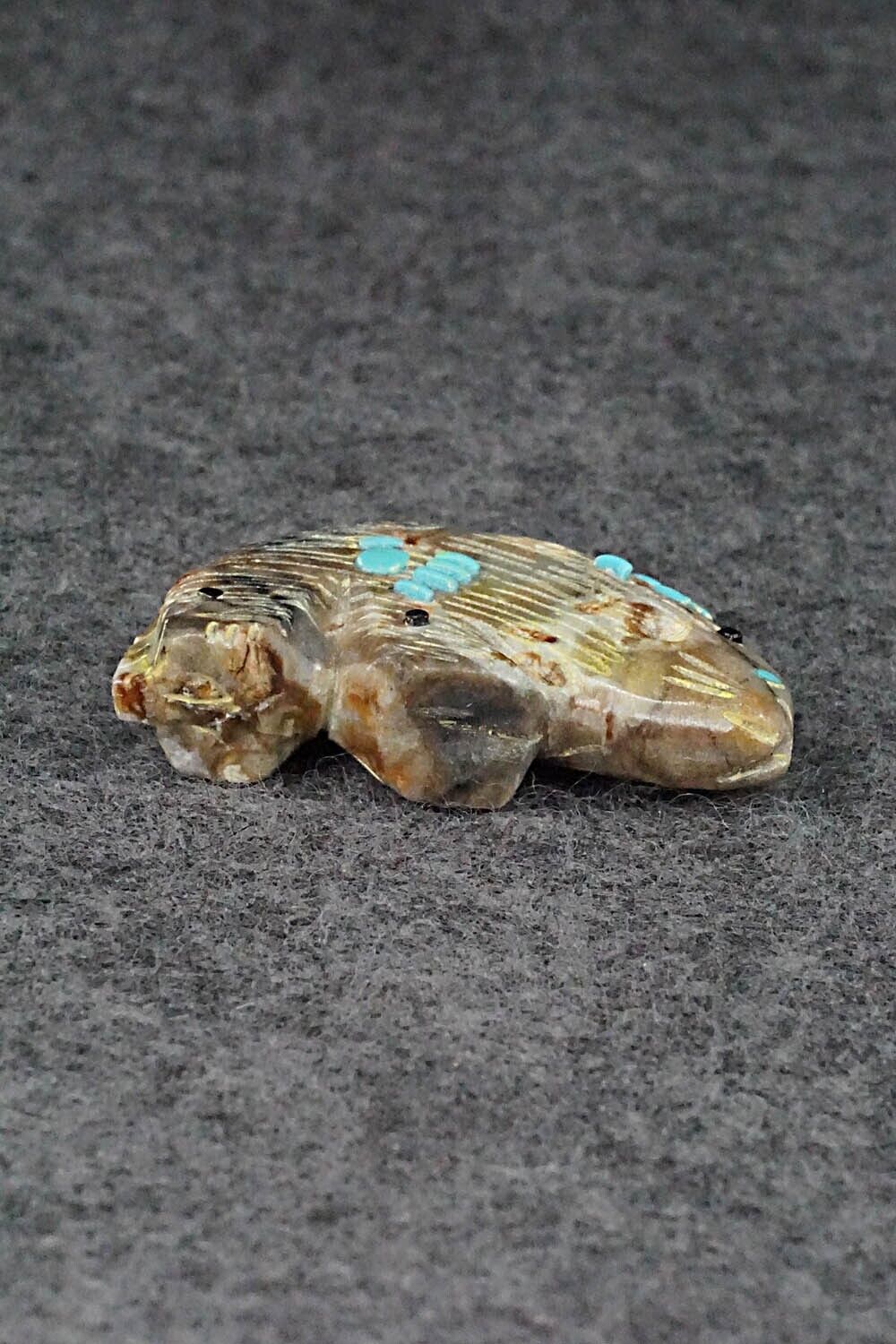Porcupine Zuni Fetish Carving - Danette Laate