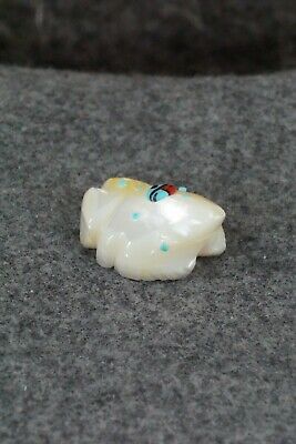 Frog Zuni Fetish Carving - Danette Laate
