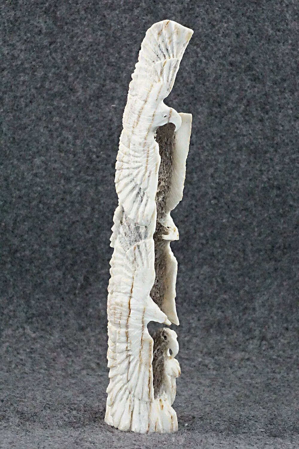 Eagle Fetish Carving - Lewis Malie Jr.