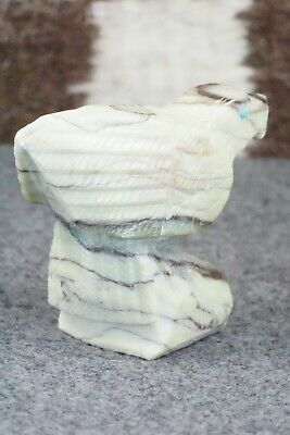 Hawk Zuni Fetish Carving - Derrick Kaamasee